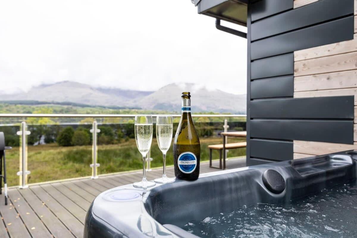 New Build Lodge With Stunning Views Of Loch Awe Hayfield  Экстерьер фото